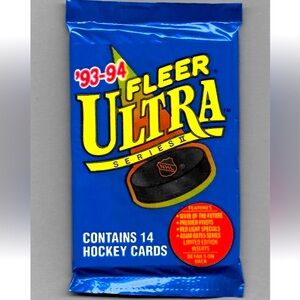 Fleer Ultra '93-'94 Blue Hockey Trading Card Pack - 14 Cards